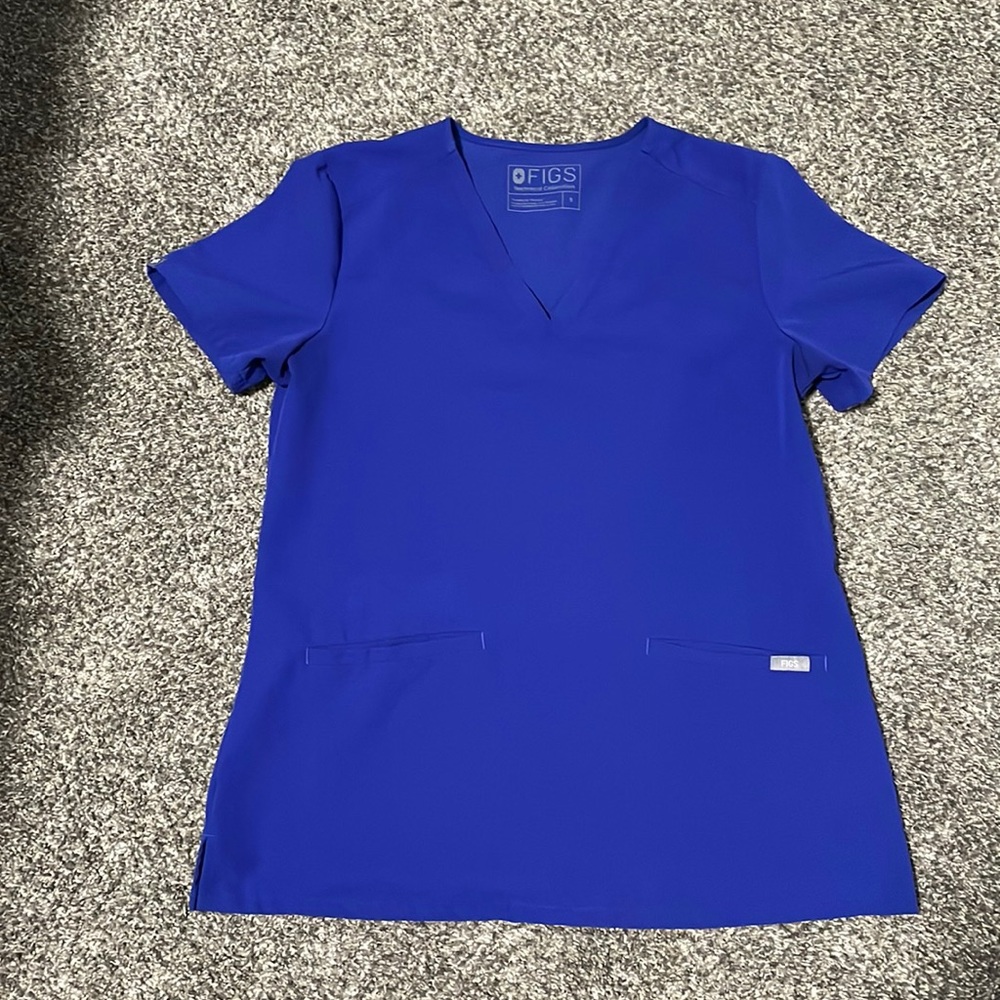 ***Limited Edition*** Figs Casma size medium top!